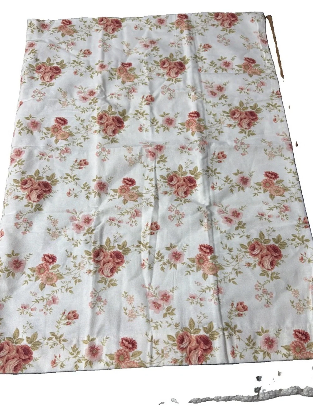 Queen cotton flannel BJWC Floral Rose Print Pillowcase - White with Pink green